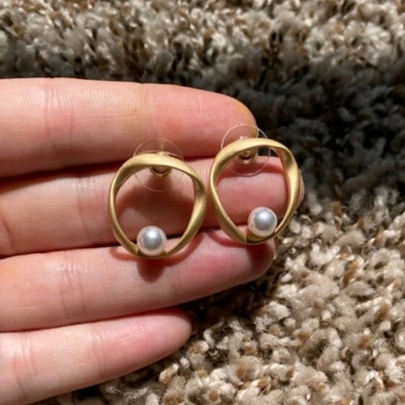 Gold hoop Pearl stud earrings abstract minimalist dainty cocktail party 💖2/$30 - Picture 8 of 11